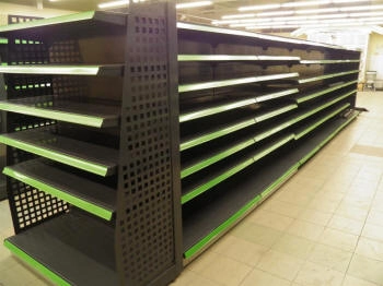 kaupluse riiul kosmeetika ilu