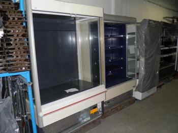 külmariiul avatud vitriini iseteenindus